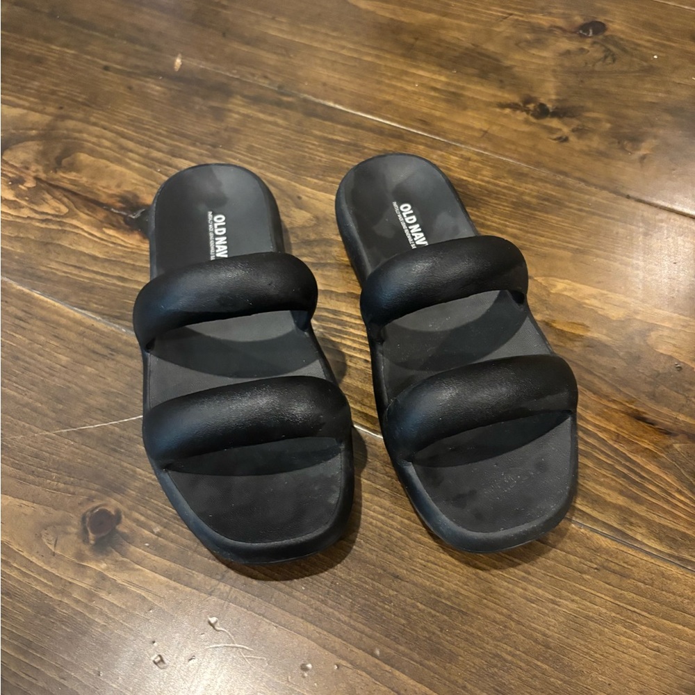 Old navy sandal